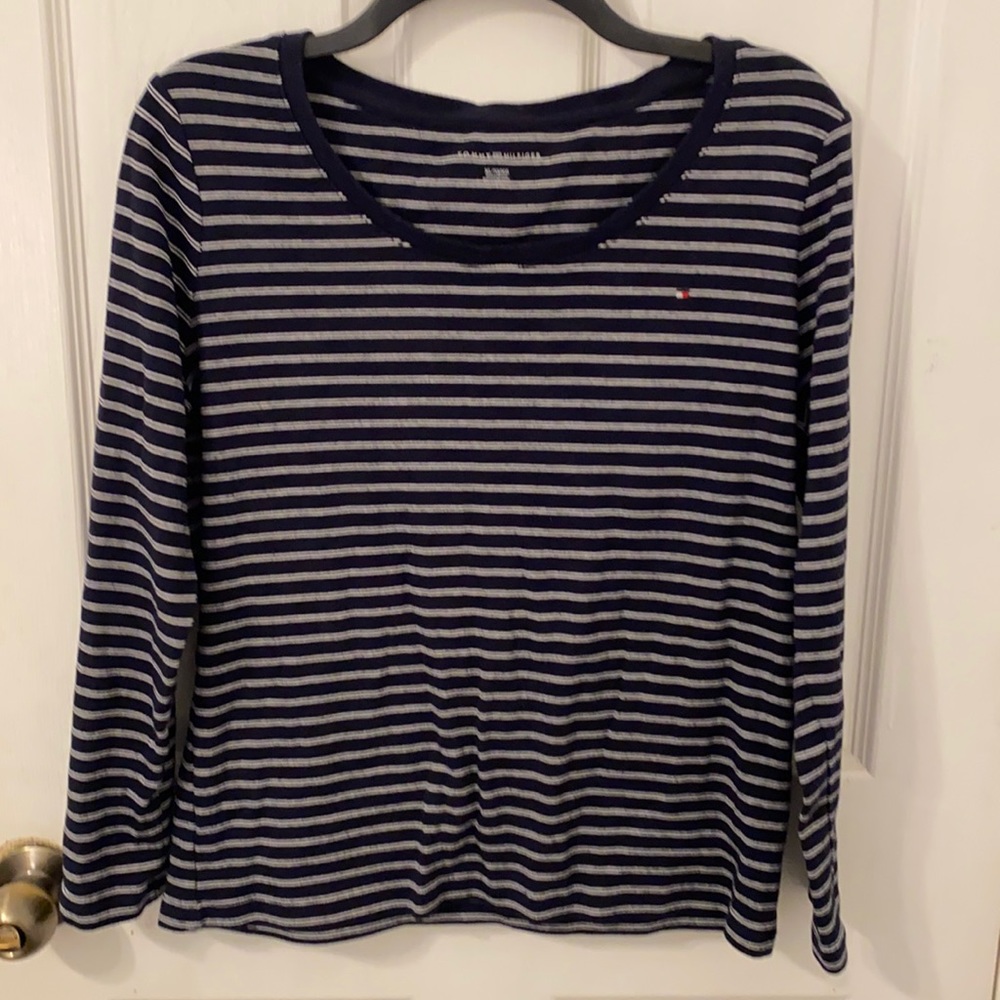 Long sleeve Tommy Hilfiger shirt